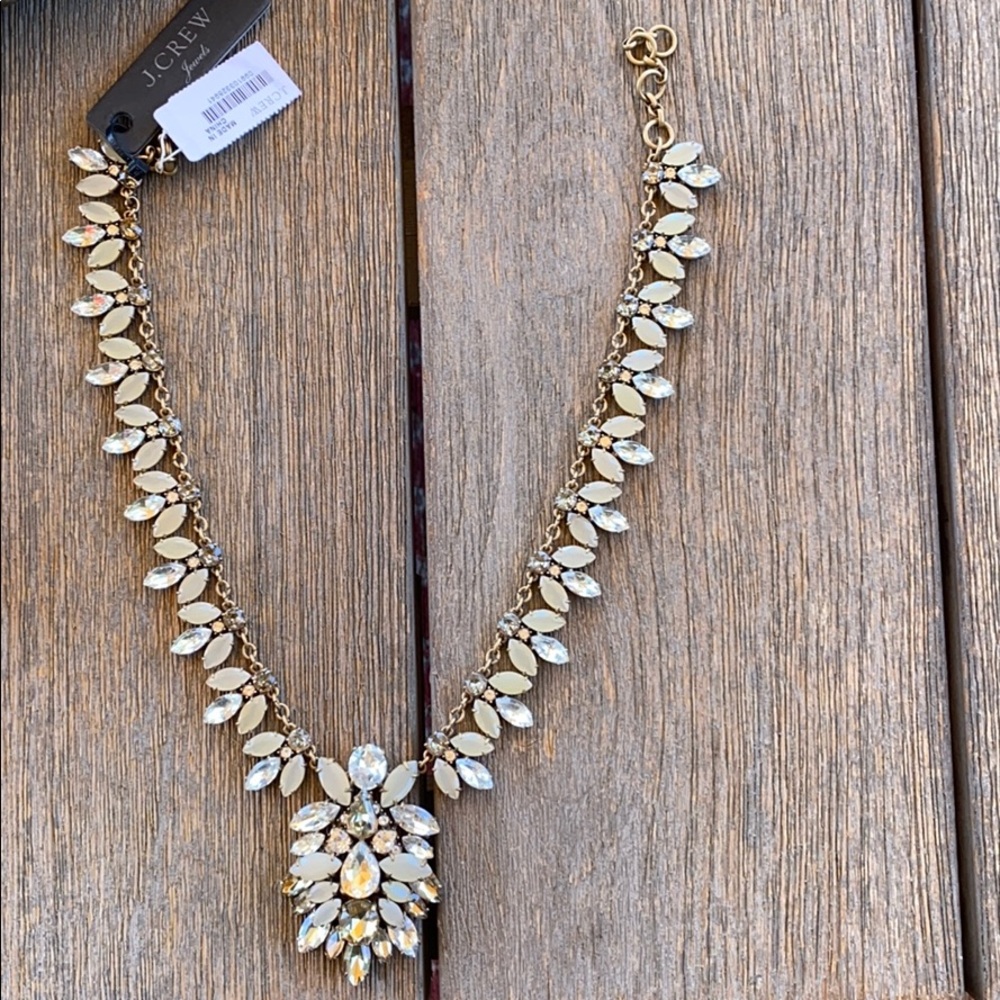 J. Crew pendant necklace - Picture 3 of 4